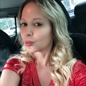 Meet your Posher, Cori